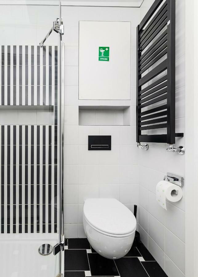 At The Fountain Apartment Warsaw Exterior photo
