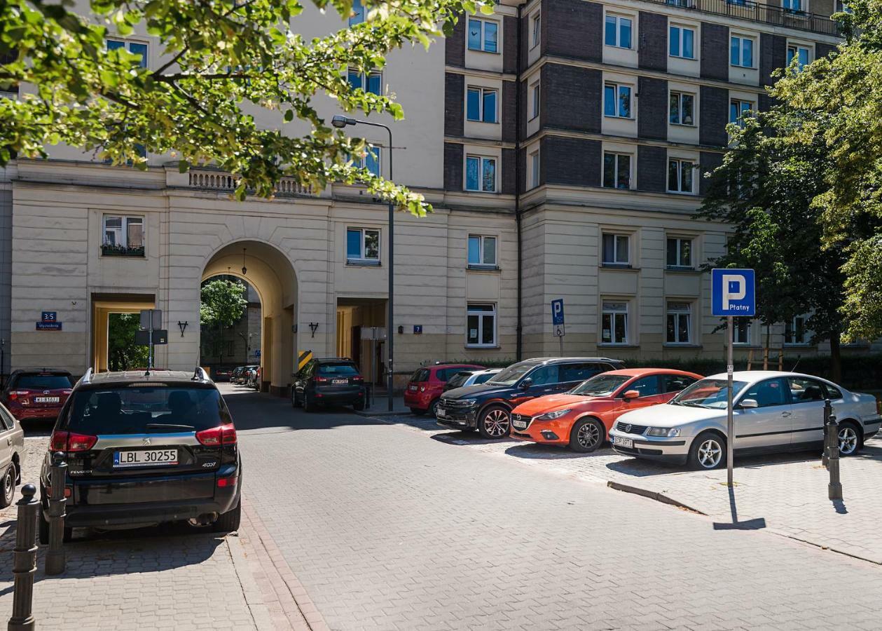 At The Fountain Apartment Warsaw Exterior photo
